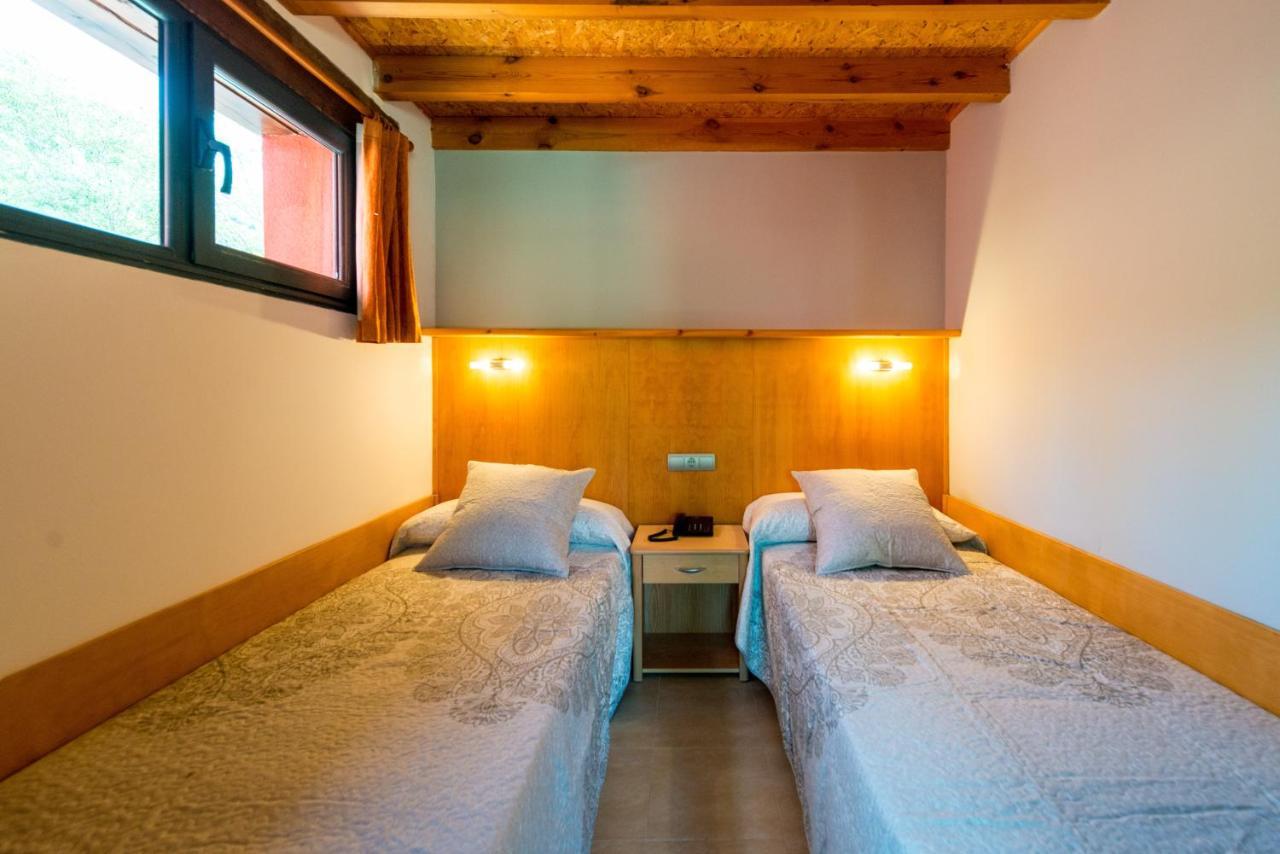 Fuentes Blancas Hotel Vegacervera Luaran gambar
