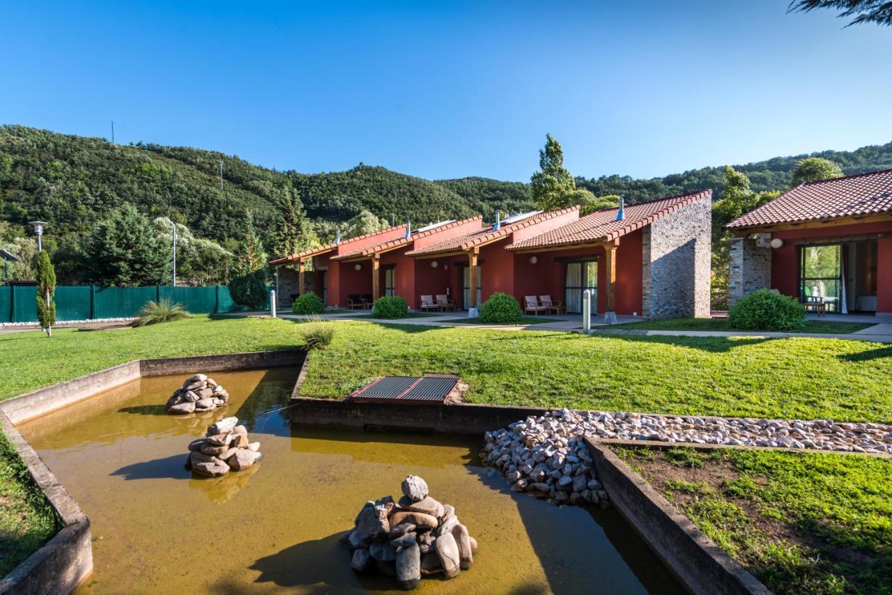 Fuentes Blancas Hotel Vegacervera Luaran gambar