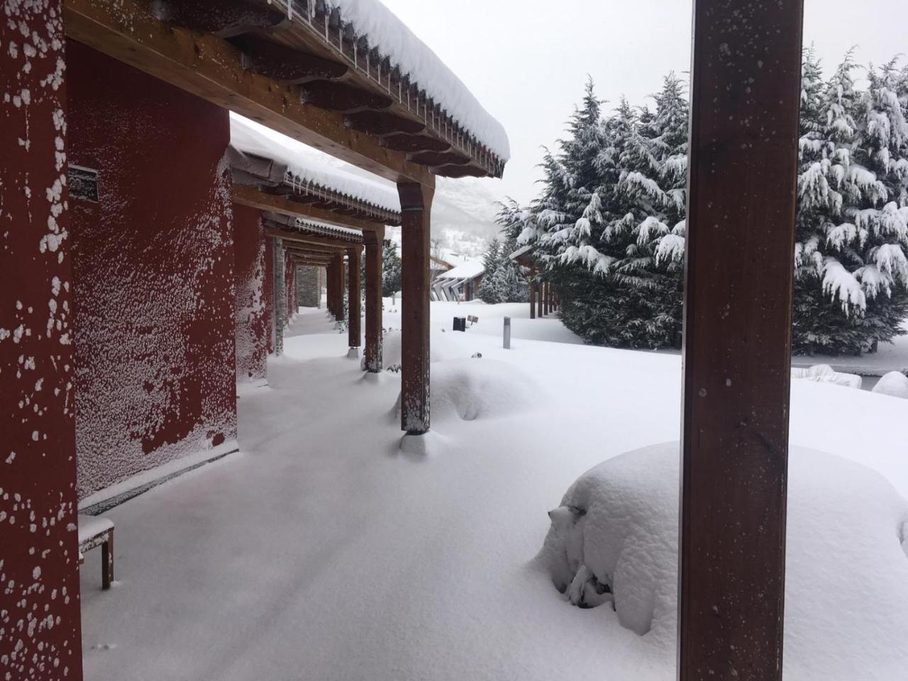 Fuentes Blancas Hotel Vegacervera Luaran gambar